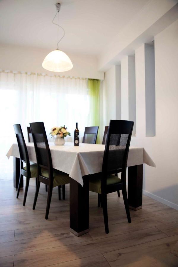 Apartments Rino โวดีเซ ภายนอก รูปภาพ