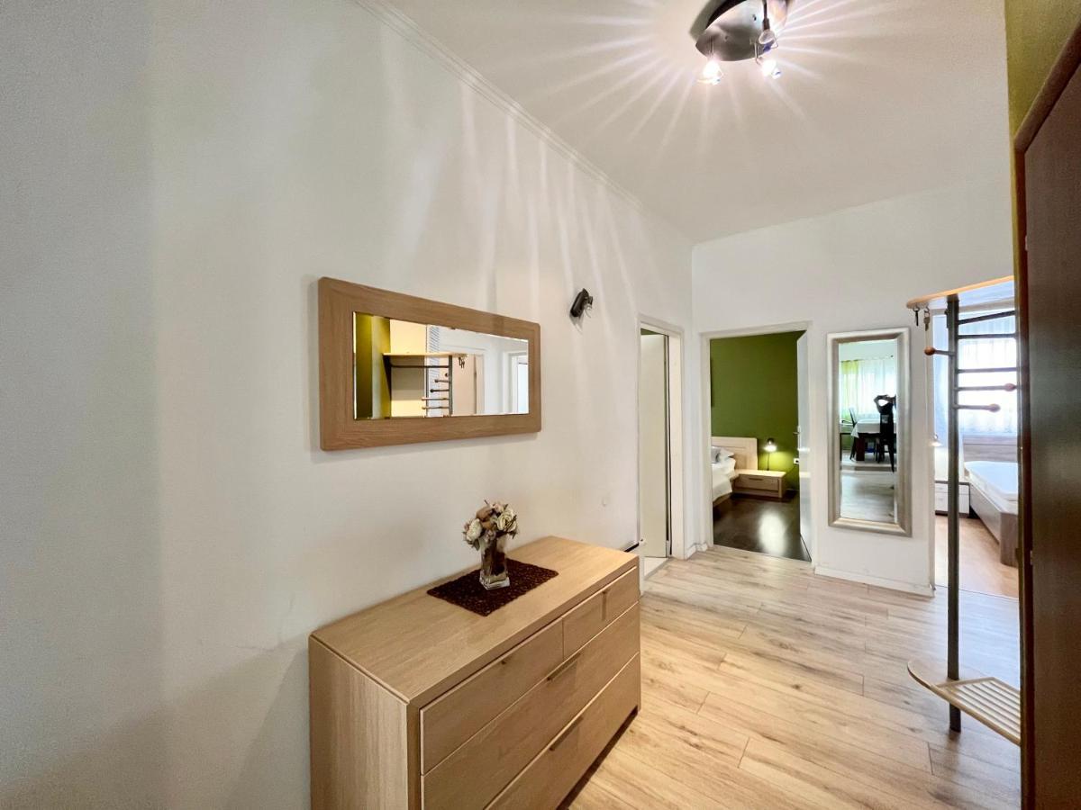 Apartments Rino โวดีเซ ภายนอก รูปภาพ