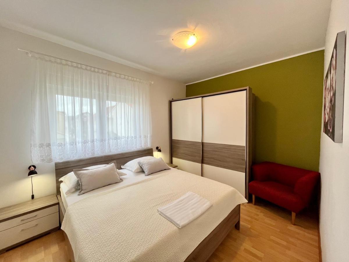 Apartments Rino โวดีเซ ภายนอก รูปภาพ