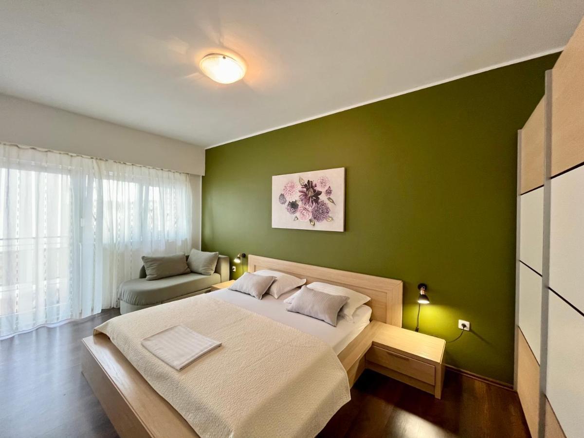 Apartments Rino โวดีเซ ภายนอก รูปภาพ